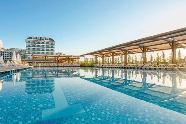 Adalya Elite Lara Hotel in Türkei, Pool