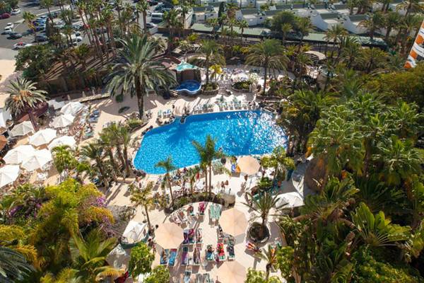 Luftaufnahme des Abora Buenaventura Hotels mit Pool und Gärten