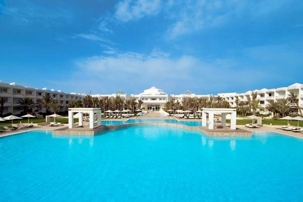 Radisson Blu Palace Resort & Thalasso, Djerba, Pool