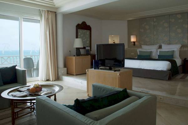 Zimmer im Radisson Blu Palace Resort & Thalasso, Djerba mit Blick auf das Meer
