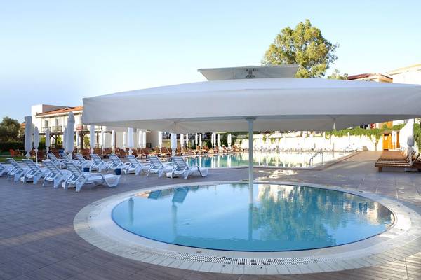 Club Resort Atlantis in Ayvalik, Cesme & Izmir