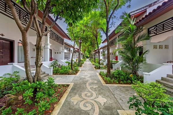 Duangjitt Resort & Spa in Thailand: Insel Phuket