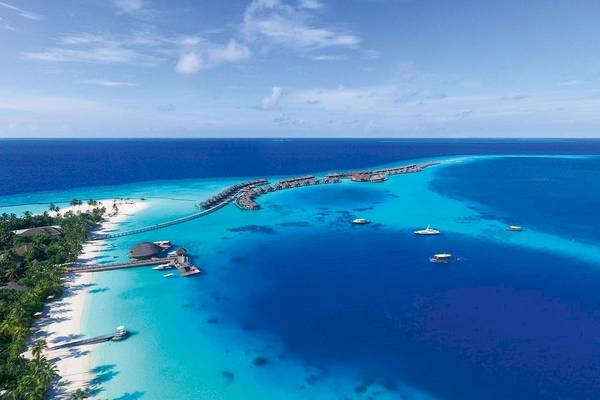 Constance Halaveli Maldives in Malediven