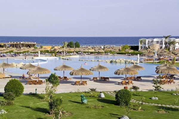 Gorgonia Beach Resort mit Pool und Meerblick