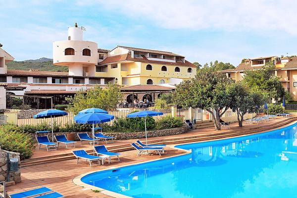 Colonna Beach Hotel & Apartments in Sardinien