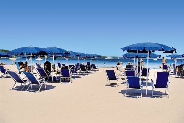 Colonna Beach Hotel & Apartments in Sardinien