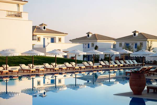Mitsis Laguna Resort in Kreta, Pool