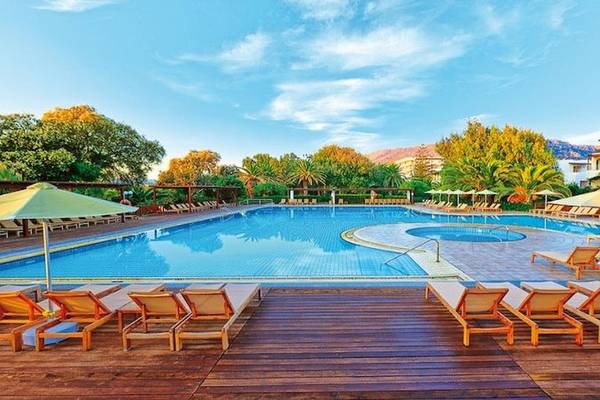 Apollonia Beach Resort & Spa in Heraklion