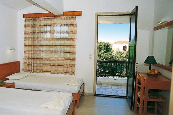 Fito Aqua Bleu Resort in Samos