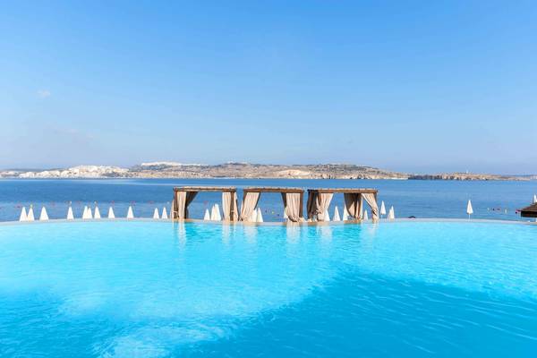 Dolmen Resort Hotel & Spa in Malta