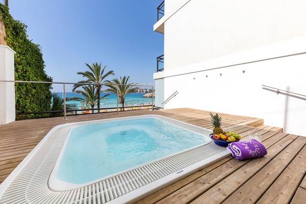 Be Live Adults Only Marivent Hotel Balkon mit Pool und Meerblick