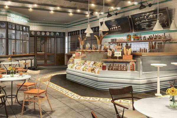 Innenansicht der Gelateria im Marriott Resort Palm Jumeirah, Dubai, mit Tischen, Stühlen und Eistheke.