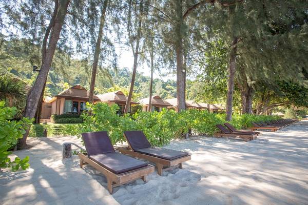 Tup Kaek Sunset Beach Resort in Krabi