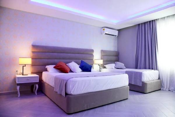 Fafa Beach Hotel in Albanien