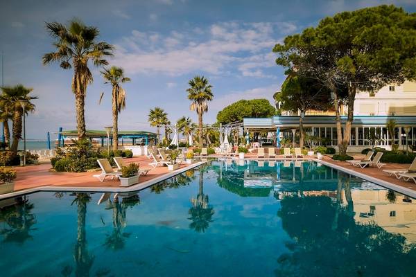 Fafa Beach Hotel in Albanien