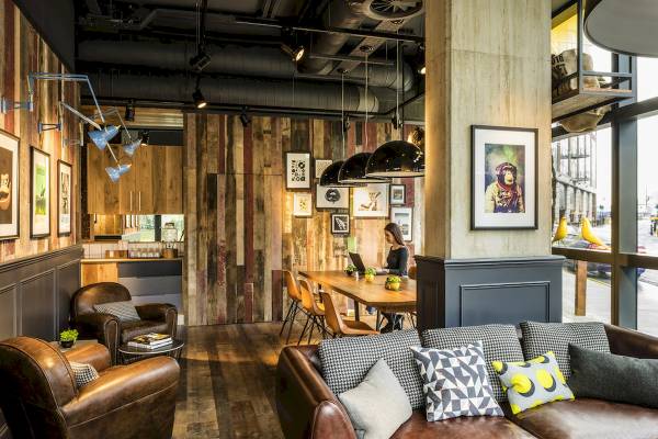 Novotel London Canary Wharf