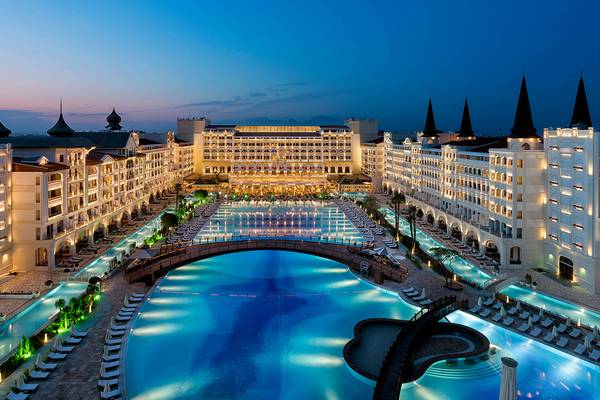 Titanic Mardan Palace in Lara