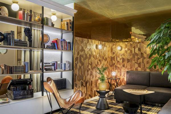 Mercure Paris Bercy Bibliothèque
