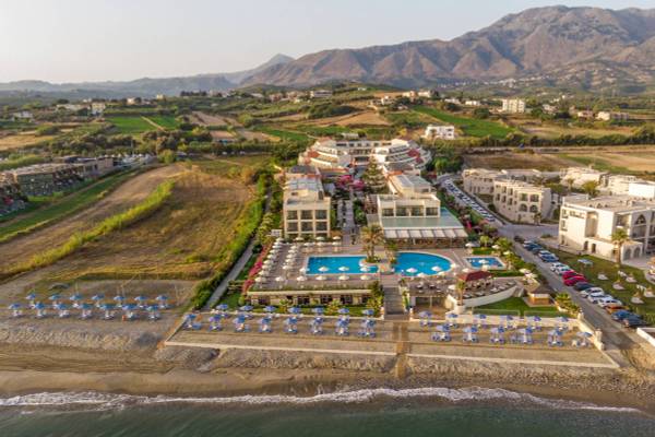 Hydramis Palace Beach Resort in Kreta