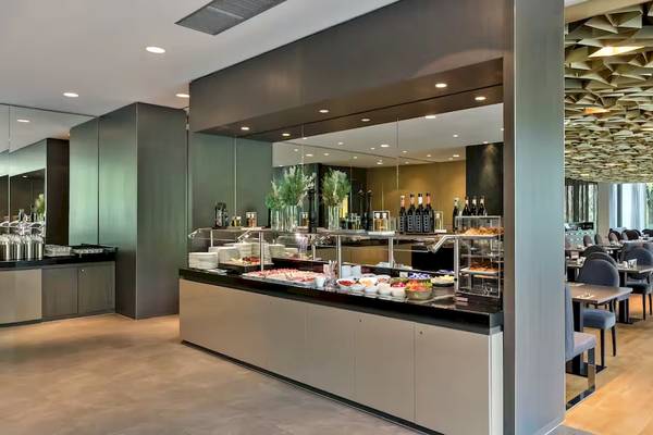 Frühstücksbuffet im DoubleTree by Hilton Vienna Schonbrunn