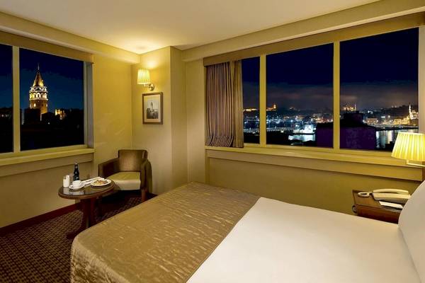 Golden City Hotel Istanbul Zimmer mit Aussicht auf die Stadt und die Hagia Sophia