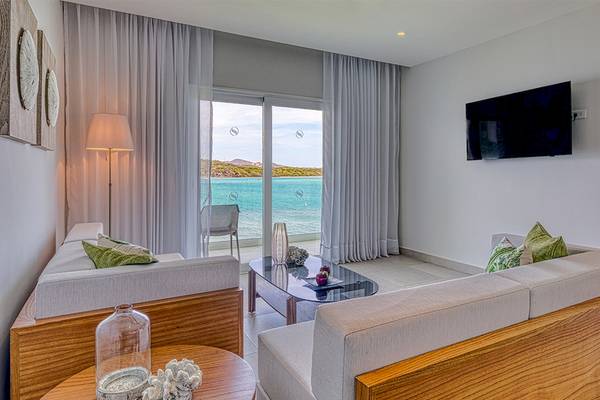 Wohnbereich mit Meerblick im Senator Puerto Plata Spa Resort Hotel