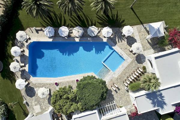 Yria Island Boutique Hotel & Spa in Santorin