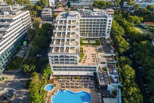 Meliá Madeira Mare Resort & Spa Hotel in Madeira