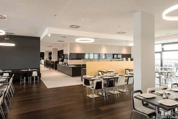 Leonardo Hotel Vienna Hauptbahnhof ohne Transfer