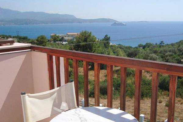 Naftilos Boutique Hotel in Samos