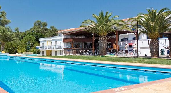 Saint Nicholas Hotel Samos inklusive Privattransfer