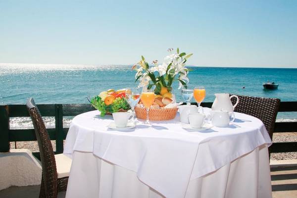 Hydrele Beach Hotel & Village in Samos