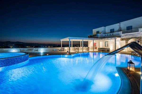 Cycladic Islands Hotel & Spa in Naxos