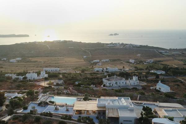 Mythic Hotel in Paros