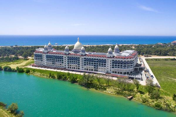 Diamond Premium Hotel & Spa - Side