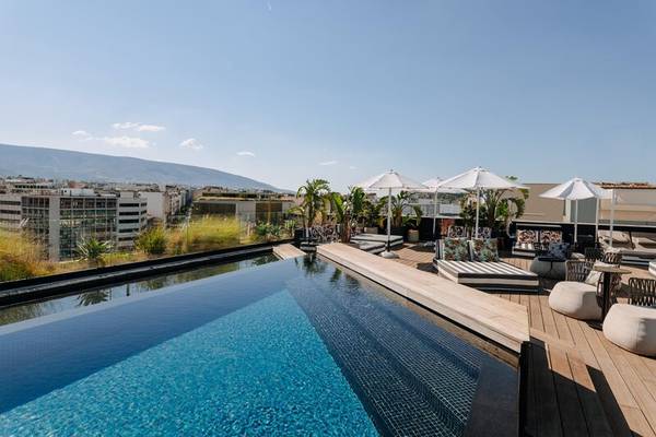 Skylark, Aluma Hotel & Resort in Athen