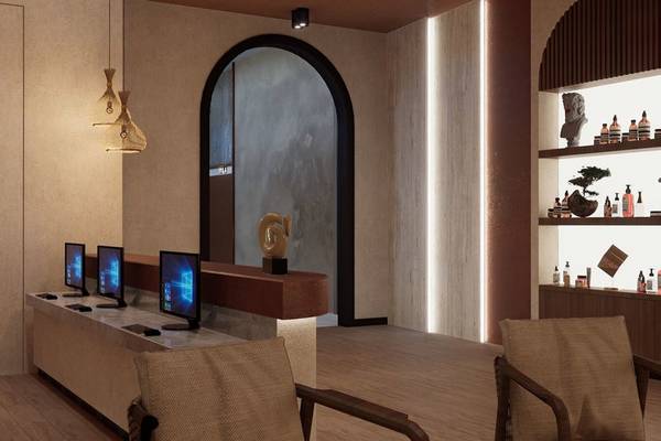 Ethno Belek Hotel Rezeption mit Computern, Stühlen und Dekoration.