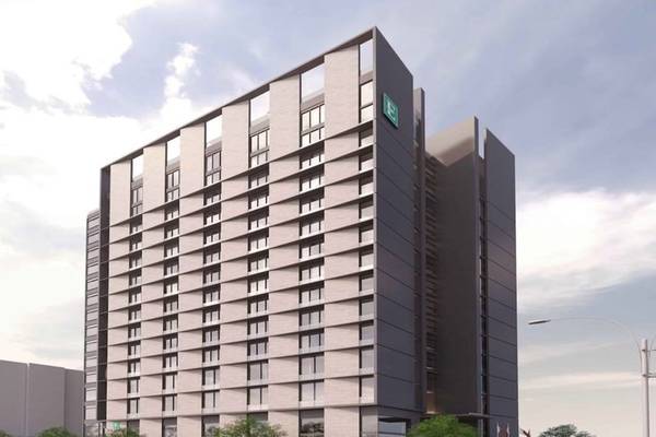 Illustration eines modernen Hotelgebäudes, Embassy Suites By Hilton Doha Old Town