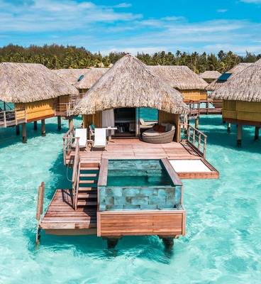 Le Bora Bora by Pearl Resorts Überwasser Bungalows im Wasser auf Bora Bora