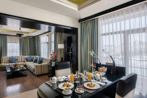 Reef Oasis Blue Bay Resort