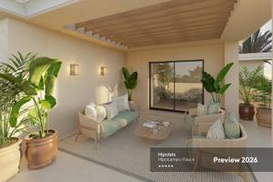 Vorschau 2026: Terrasse im Hipotels Hipocampo Palace mit Möbeln und Pflanzen.