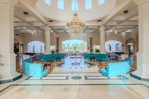Brayka Bay Resort