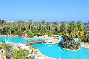Brayka Bay Resort