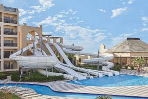 Wasserrutschen im Steigenberger Aqua Magic Hotel.