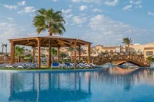 Cleopatra Luxury Beach Resort in Hurghada & Safaga