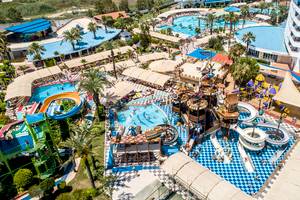 Crystal Admiral Resort in Antalya, Wasserrutschen