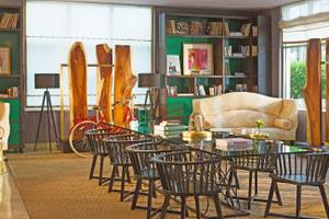 Kimpton Surfcomber in Miami