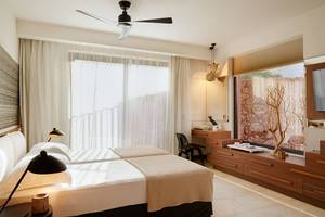 Domes of Elounda, Autograph Collection in Elounda, Suite Schlafzimmer
