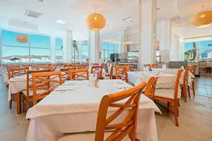 Azuline Hotel Mar Amantis I & II in Ibiza