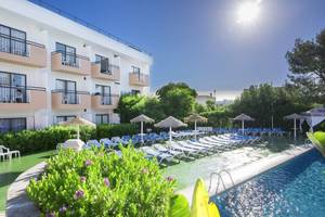 Azuline Hotel Mar Amantis I & II in Ibiza